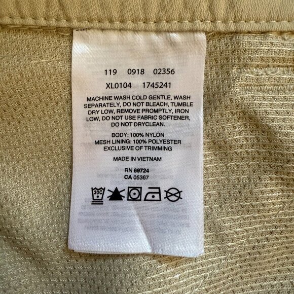 Columbia | Hiking Shorts Tan Size 4 NWOT - Picture 9 of 9
